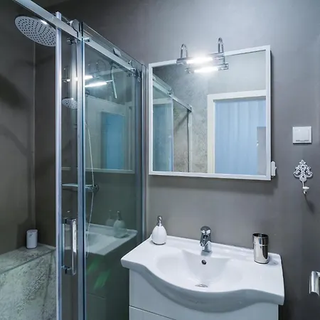 Two-bedroom In Ivan Dolac